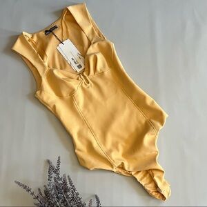 ZARA Sleeveless Sweetheart Neckline Bodysuit Size XS  Light Yellow